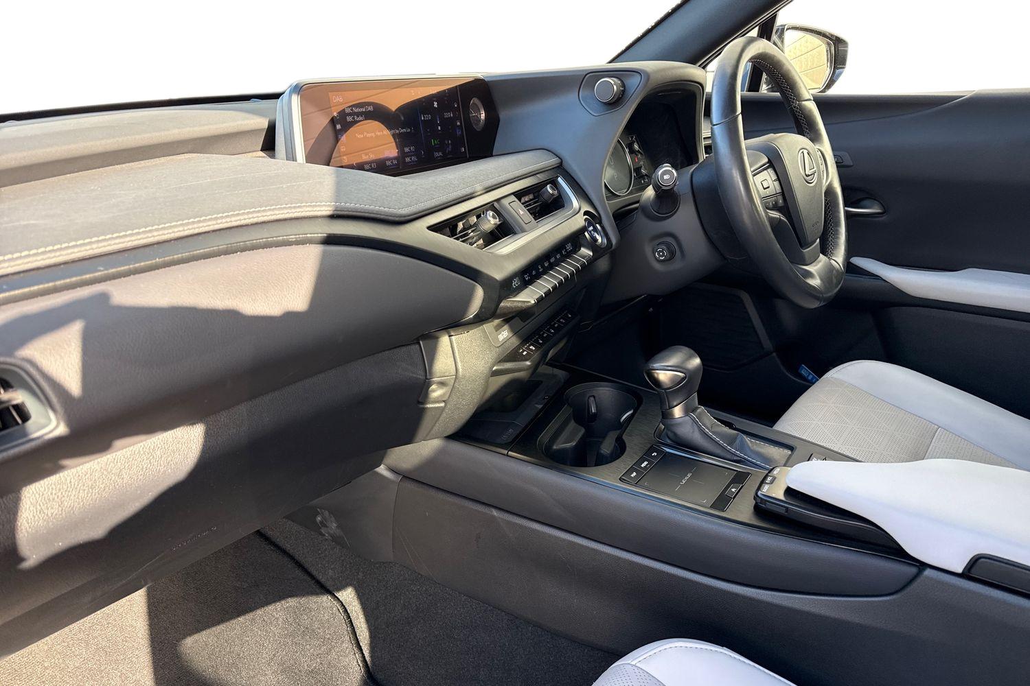 Used Lexus UX 2021 for sale - 76346464: Photo 15