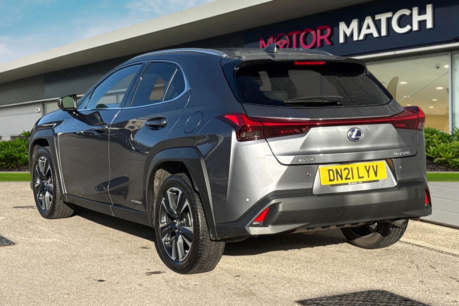 Used Lexus UX 2021 for sale - 76346464: Photo 2