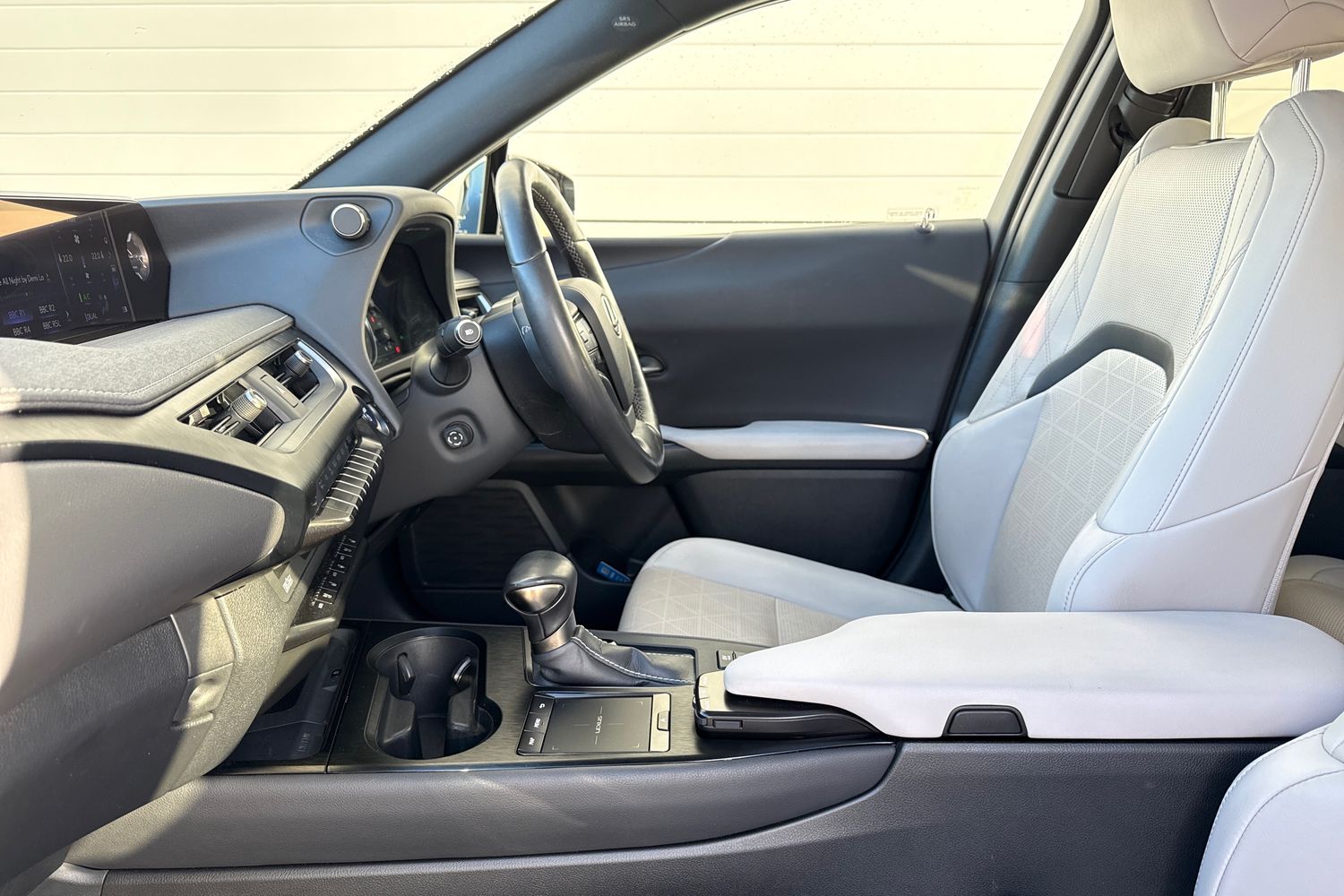 Used Lexus UX 2021 for sale - 76346464: Photo 31