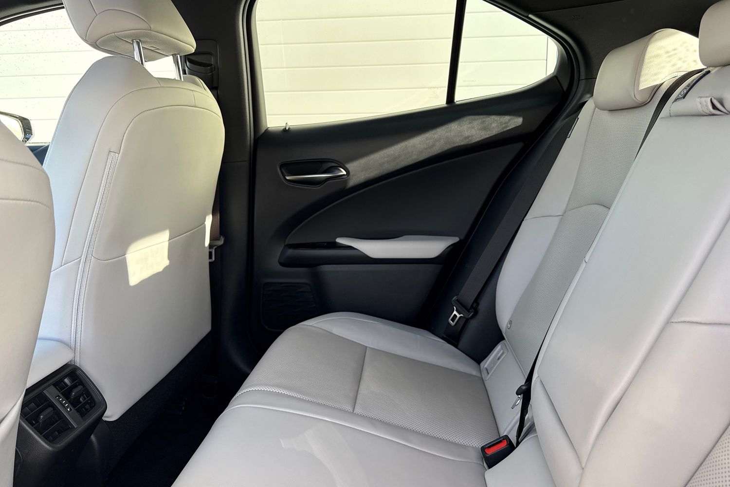 Used Lexus UX 2021 for sale - 76346464: Photo 32