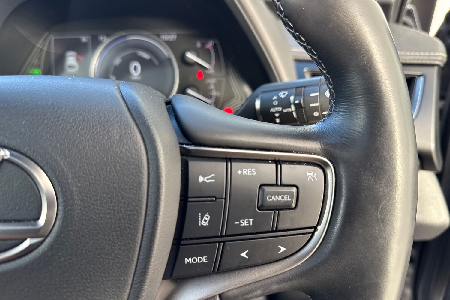 Used Lexus UX 2021 for sale - 76346464: Photo 57