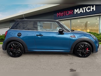 Used MINI Hatch 2022 for sale - 77820225: Photo