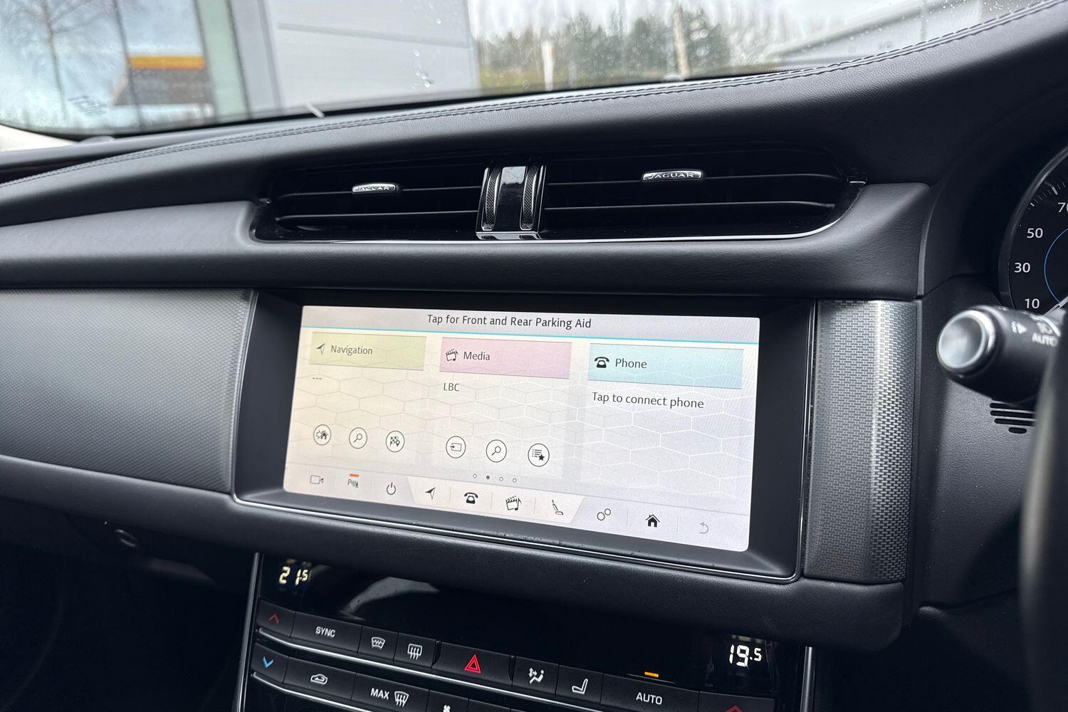 Used Jaguar XF 2019 for sale - 78107476: Photo 34