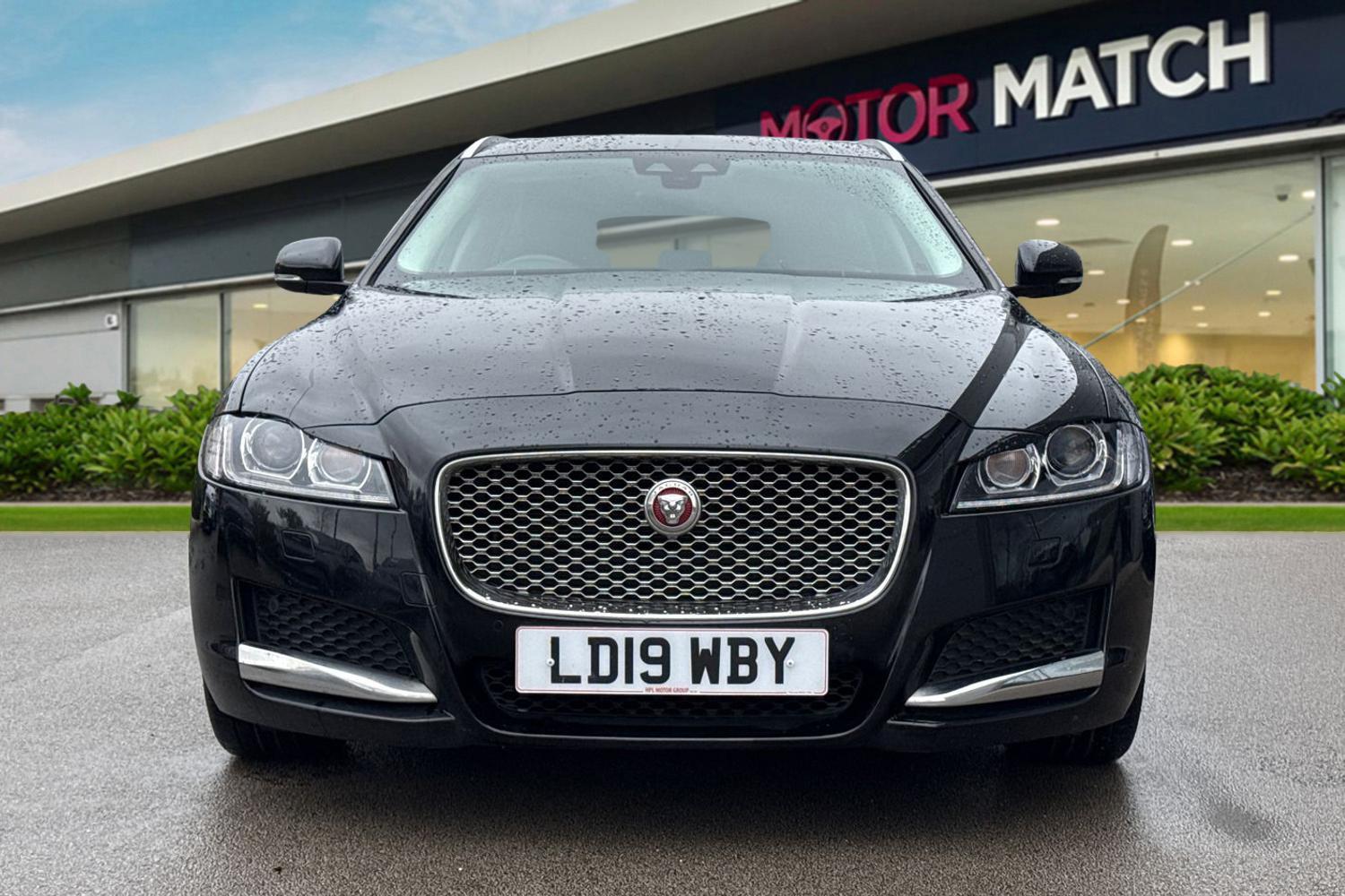 Used Jaguar XF 2019 for sale - 78107476: Photo 6