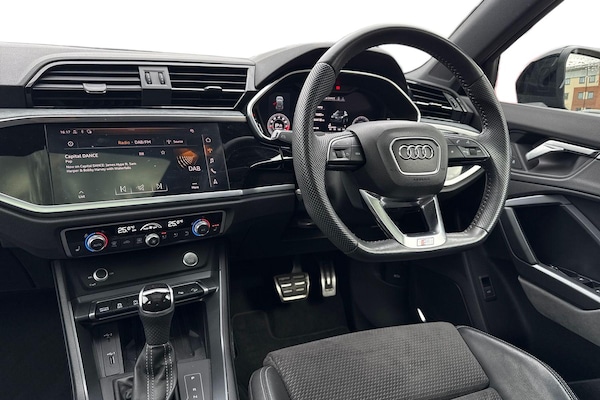 Used Audi Q3 2020 for sale - 76119875: Photo 18