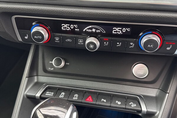 Used Audi Q3 2020 for sale - 76119875: Photo 22