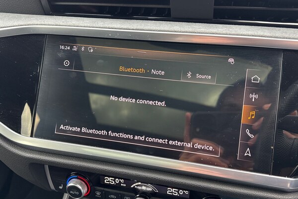 Used Audi Q3 2020 for sale - 76119875: Photo 39