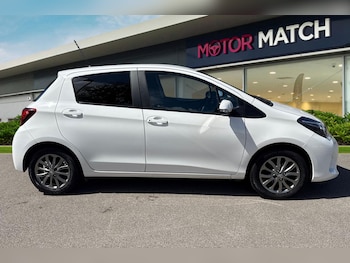 Used Toyota Yaris 2016 for sale - 78577271: Photo