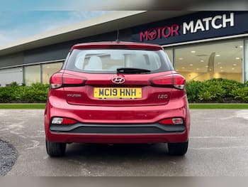 Used Hyundai i20 2019 for sale - 79710360: Photo