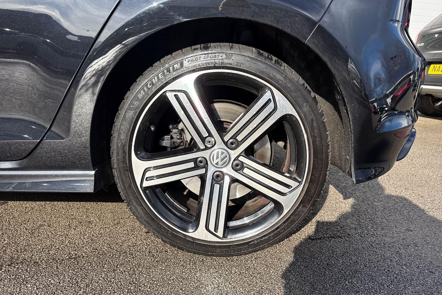 Used Volkswagen Golf 2017 for sale - 78029418: Photo 23