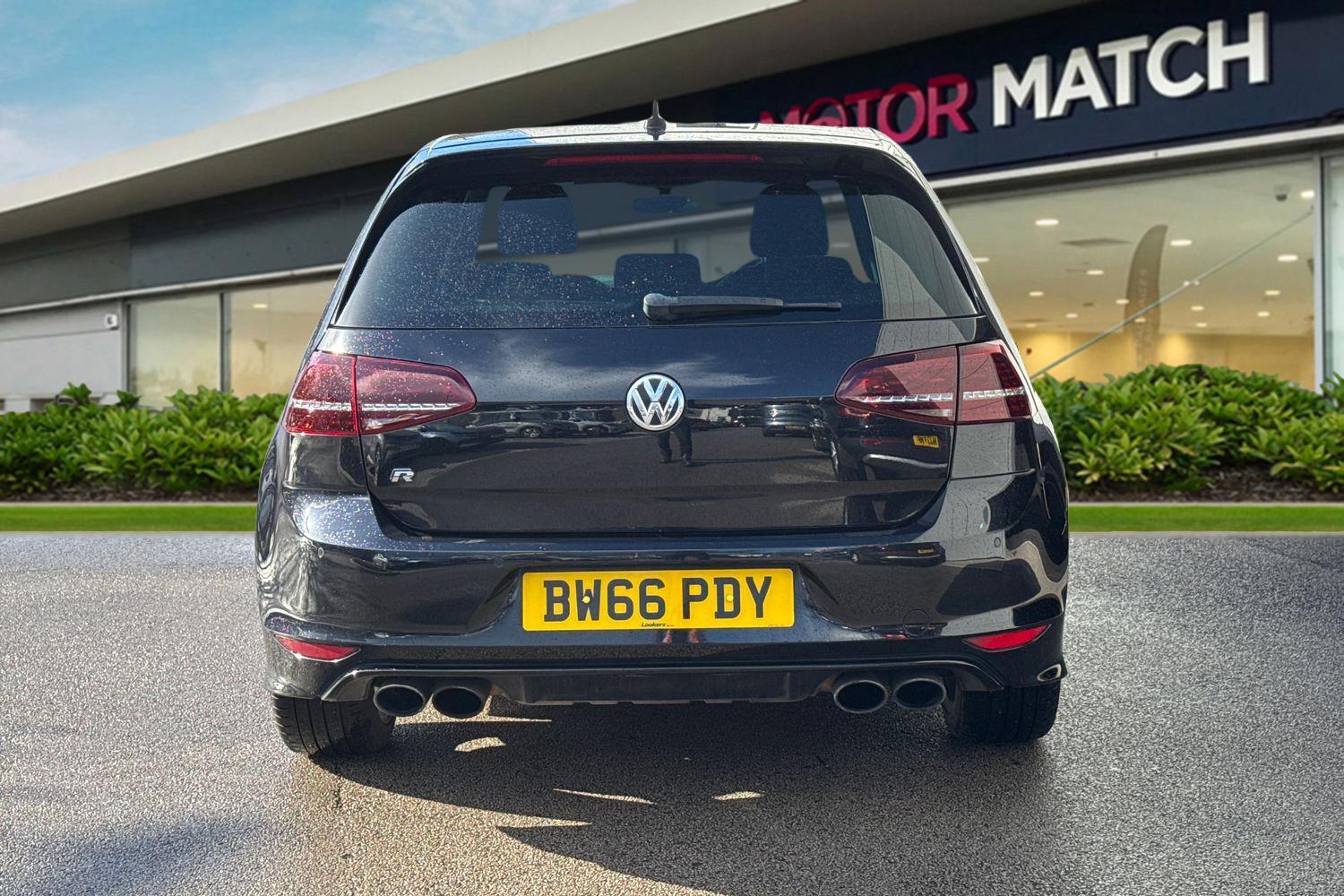 Used Volkswagen Golf 2017 for sale - 78029418: Photo 4