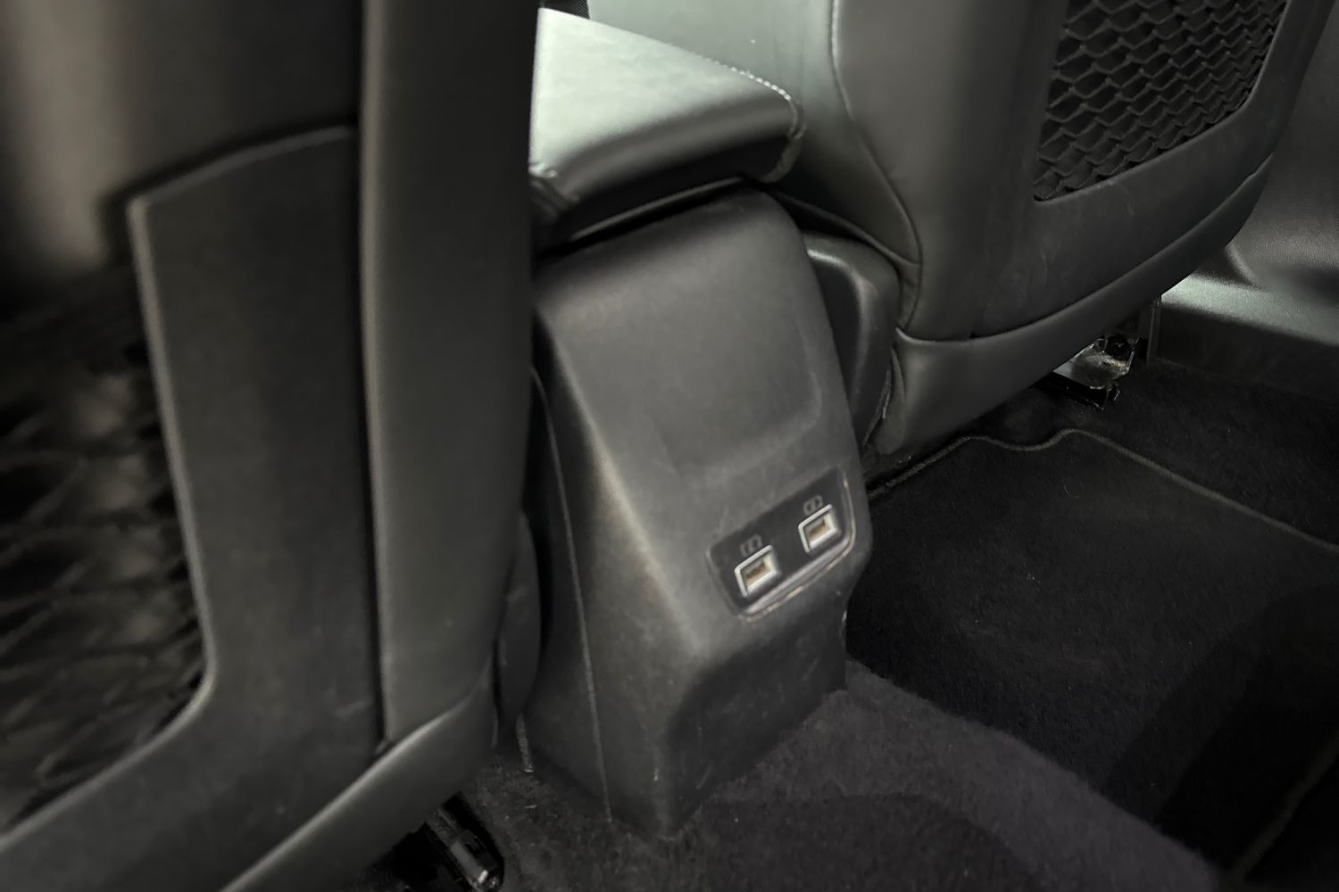 Used Peugeot E-2008 2023 for sale - 77429631: Photo 39