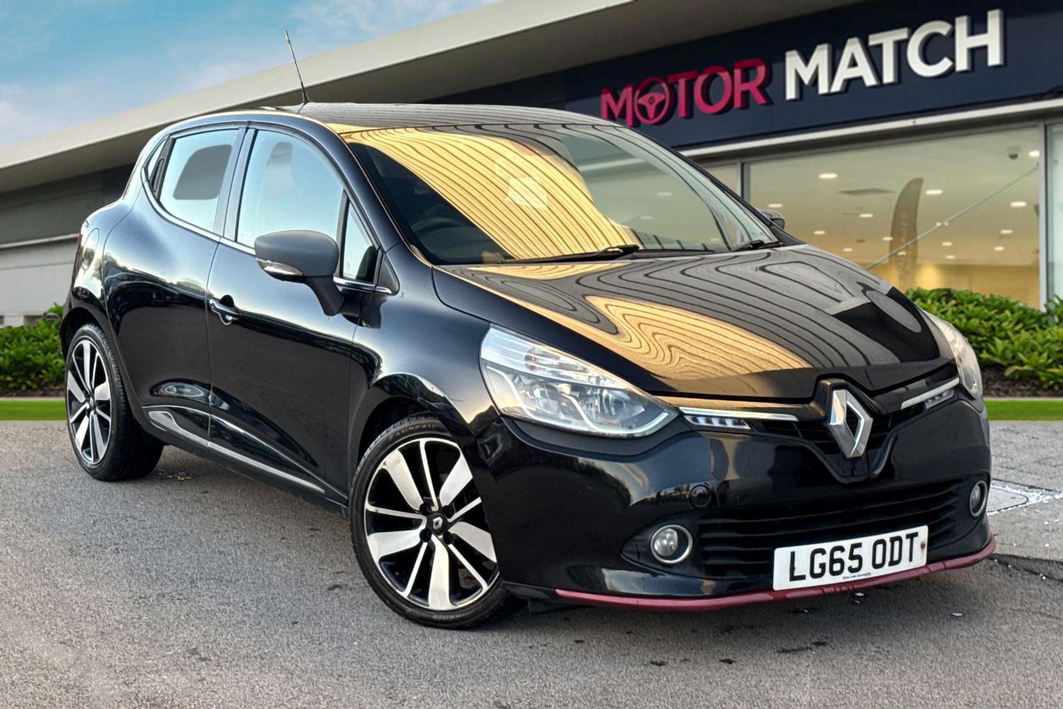 Used Renault Clio 2015 for sale - 76705571: Photo 1