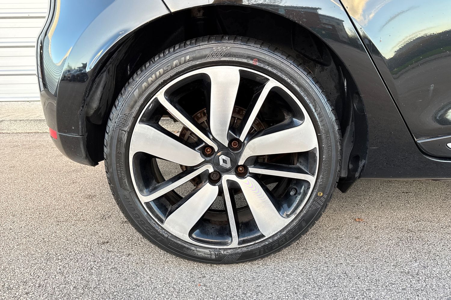 Used Renault Clio 2015 for sale - 76705571: Photo 10