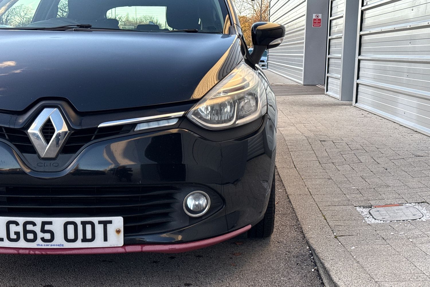 Used Renault Clio 2015 for sale - 76705571: Photo 26