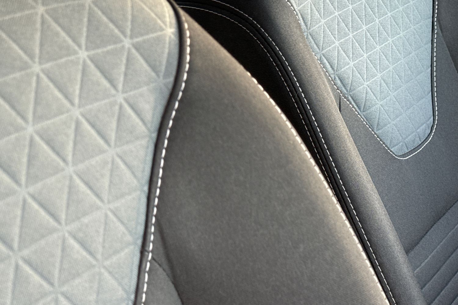 Used Renault Clio 2015 for sale - 76705571: Photo 41