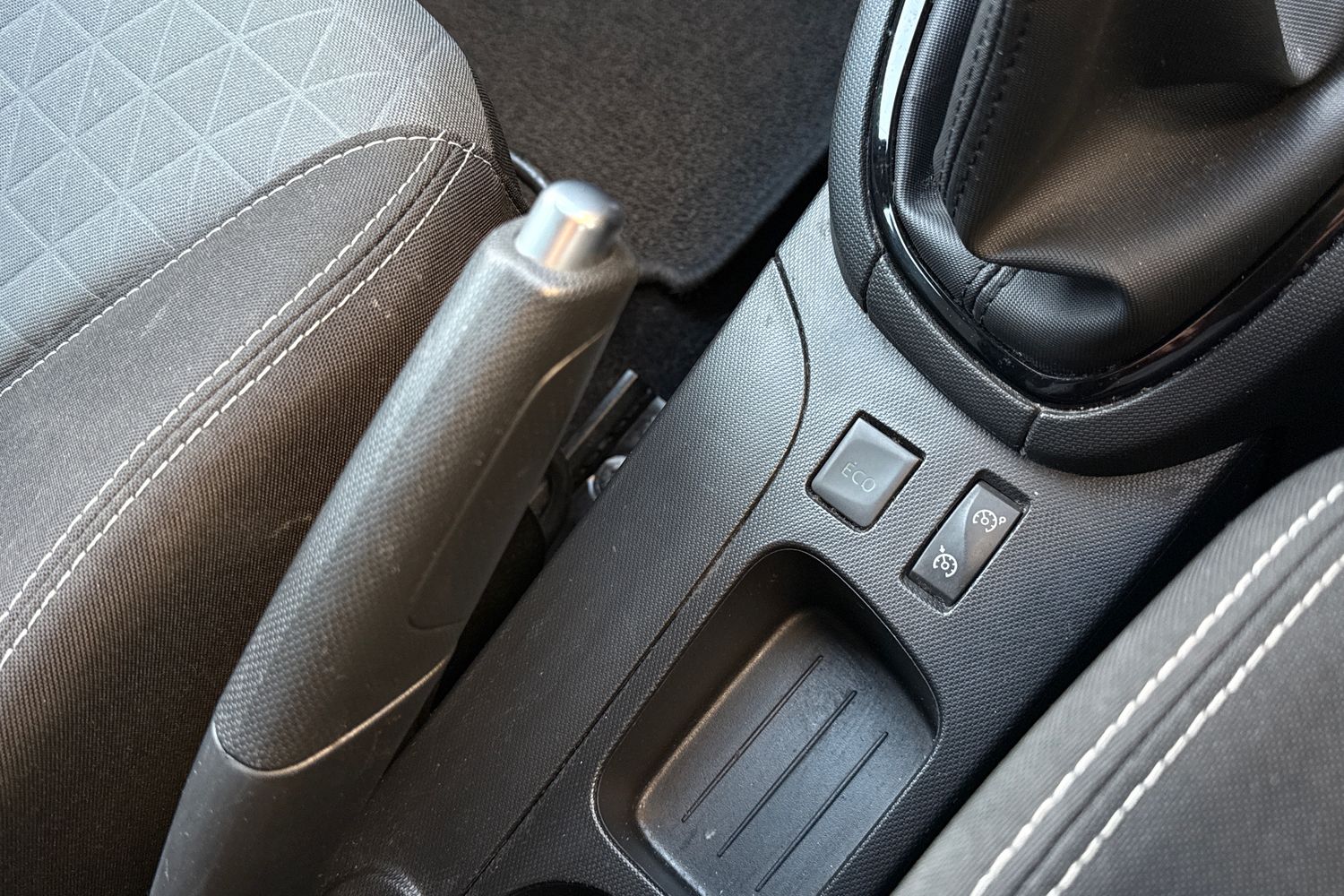 Used Renault Clio 2015 for sale - 76705571: Photo 55