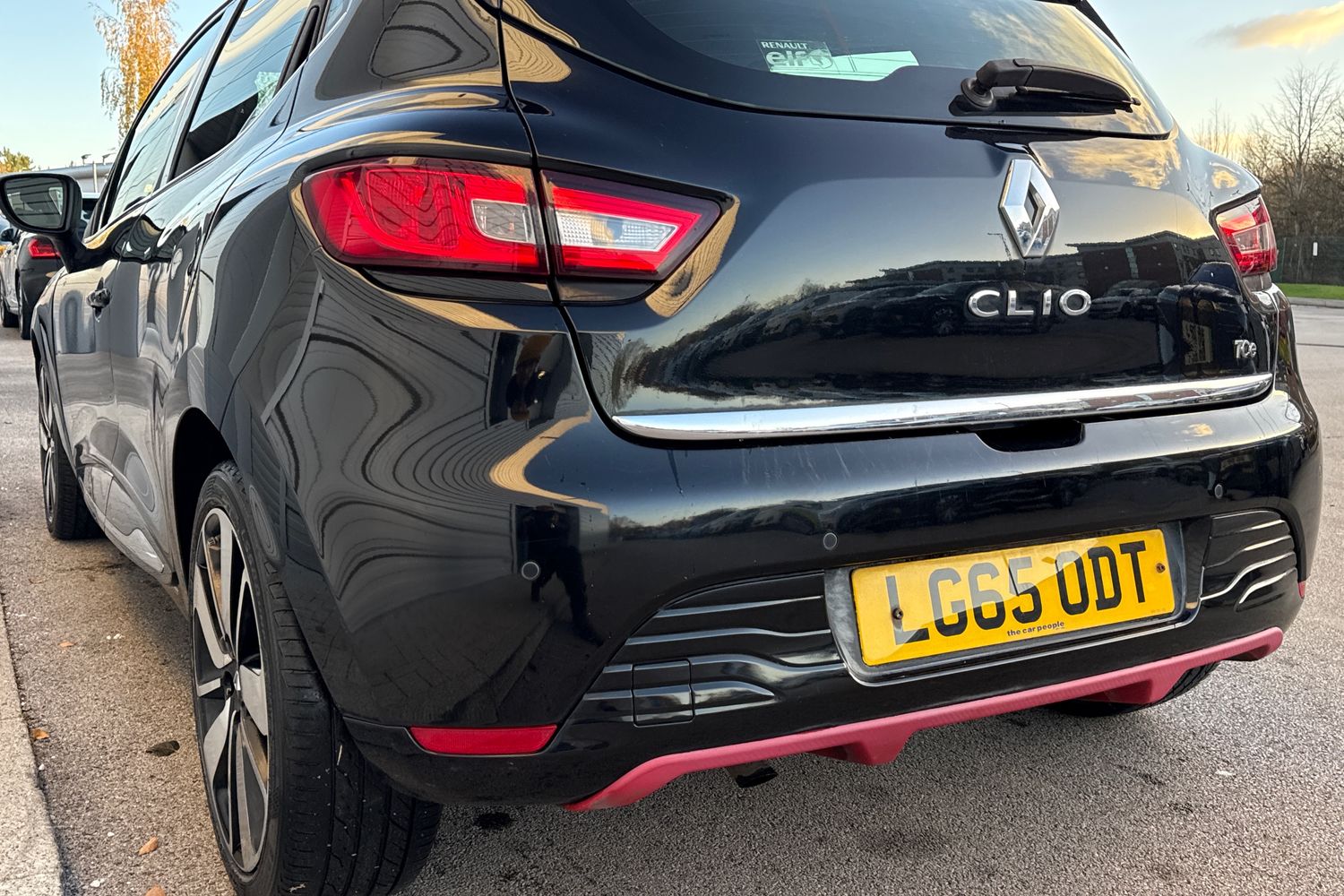 Used Renault Clio 2015 for sale - 76705571: Photo 8