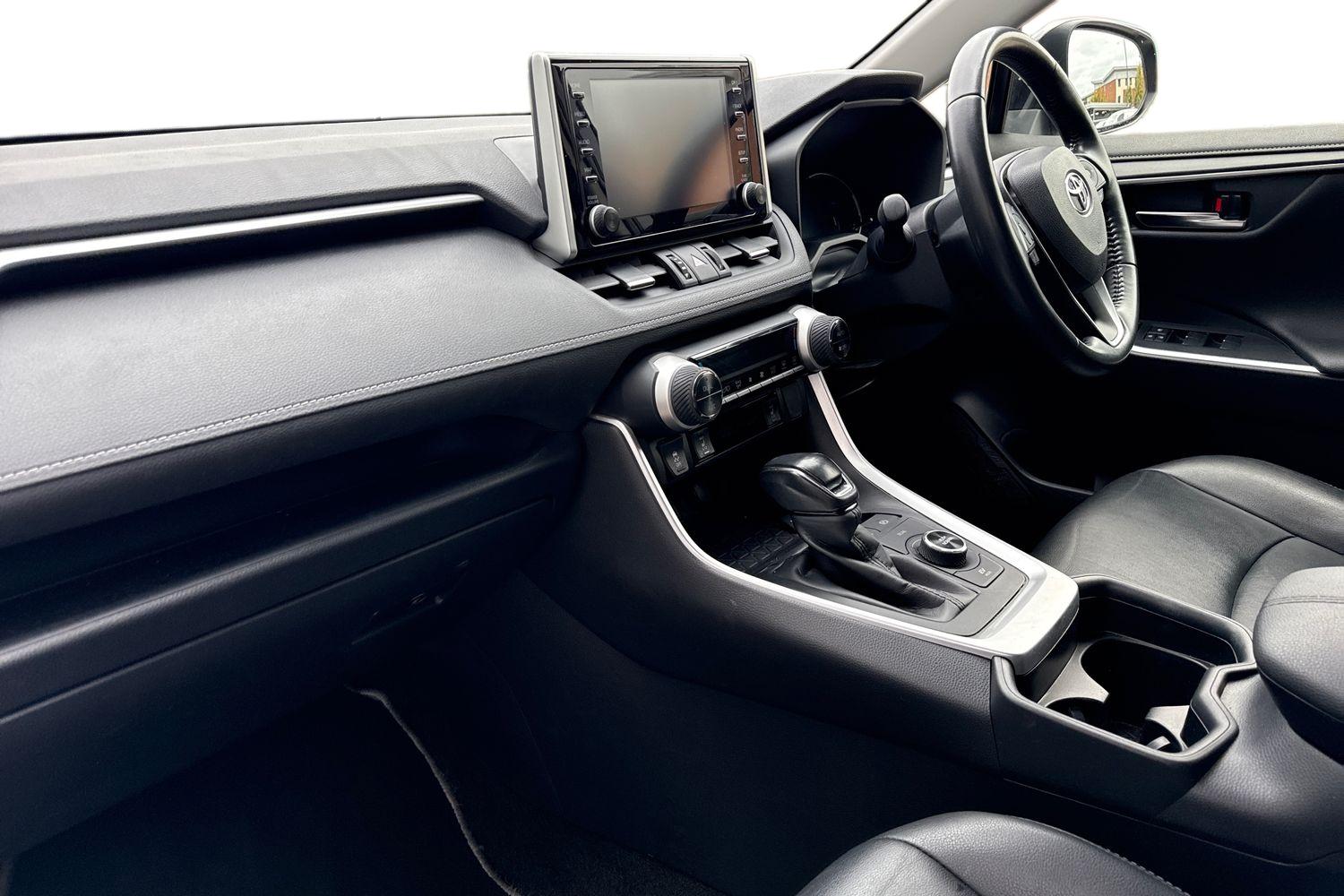 Used Toyota RAV4 2021 for sale - 76236689: Photo 15