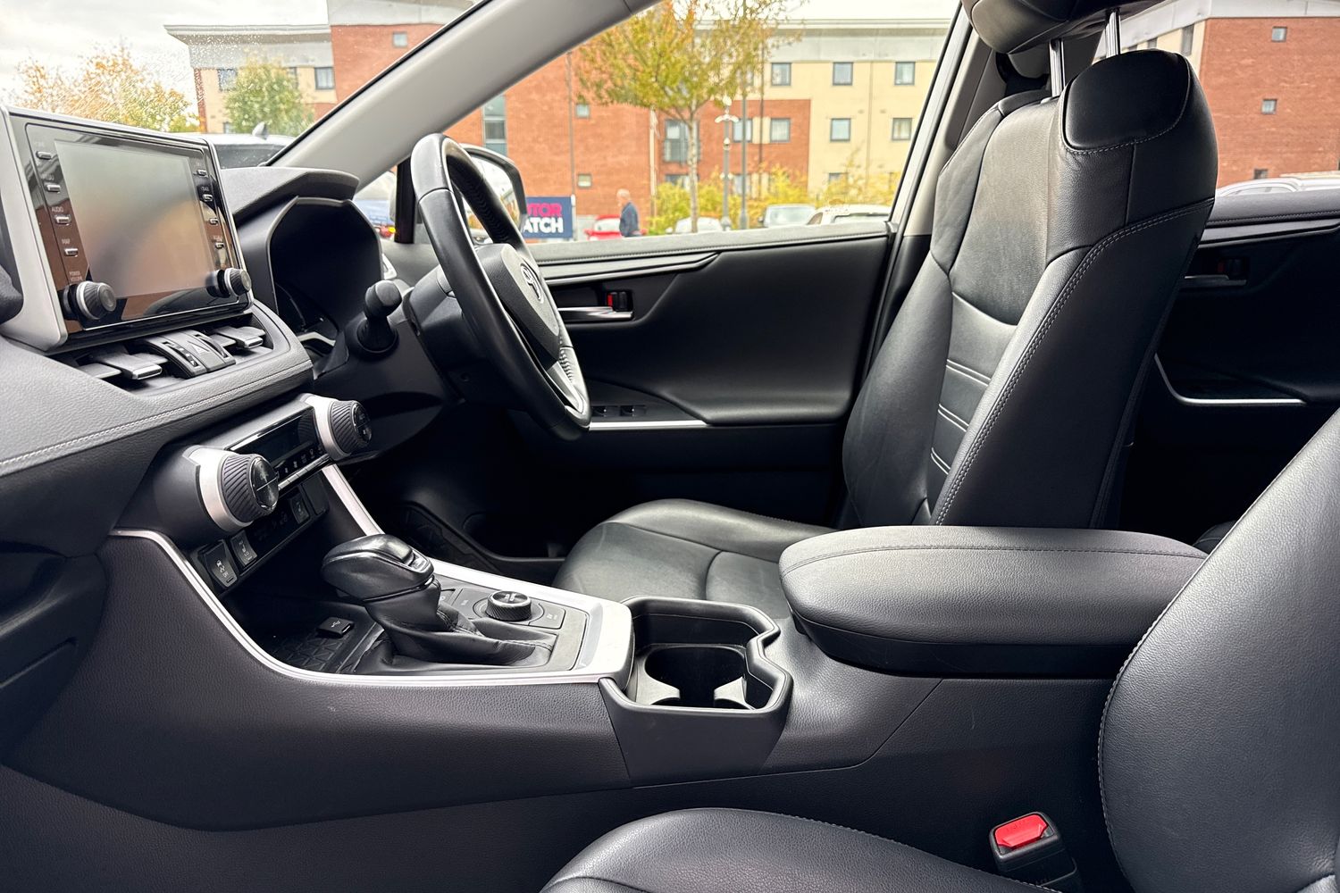 Used Toyota RAV4 2021 for sale - 76236689: Photo 33