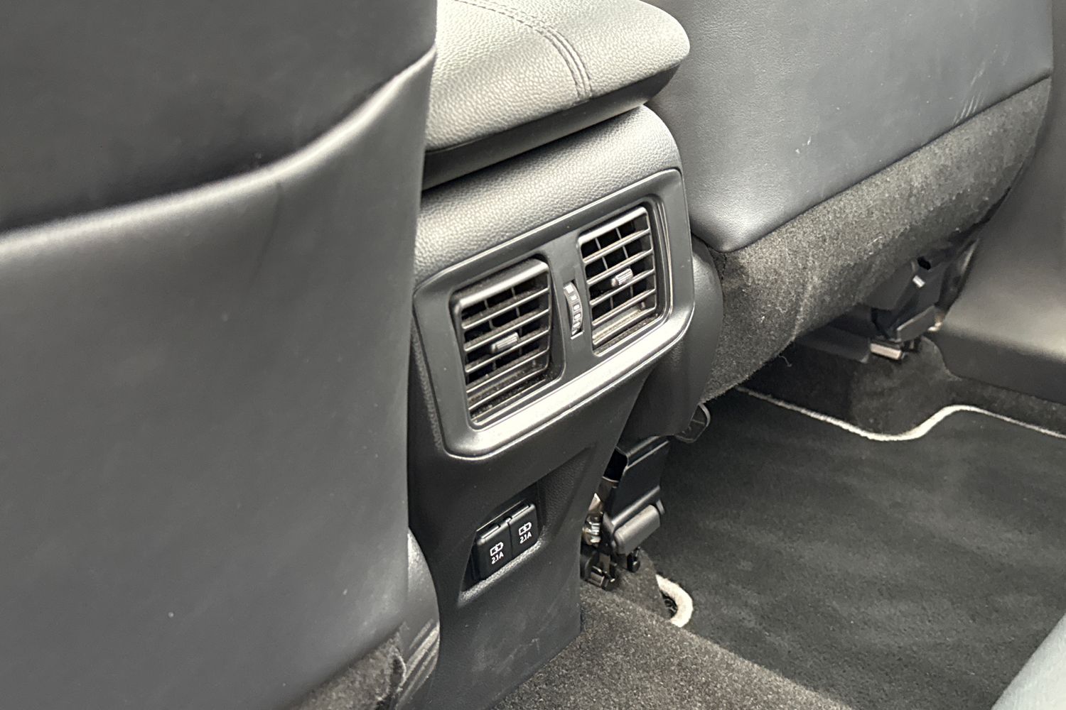 Used Toyota RAV4 2021 for sale - 76236689: Photo 35