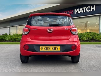 Used Hyundai i10 2019 for sale - 78502076: Photo