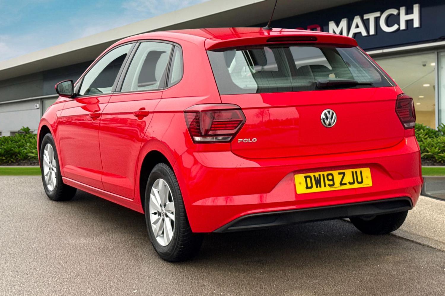 Used Volkswagen Polo 2019 for sale - 77249642: Photo 2