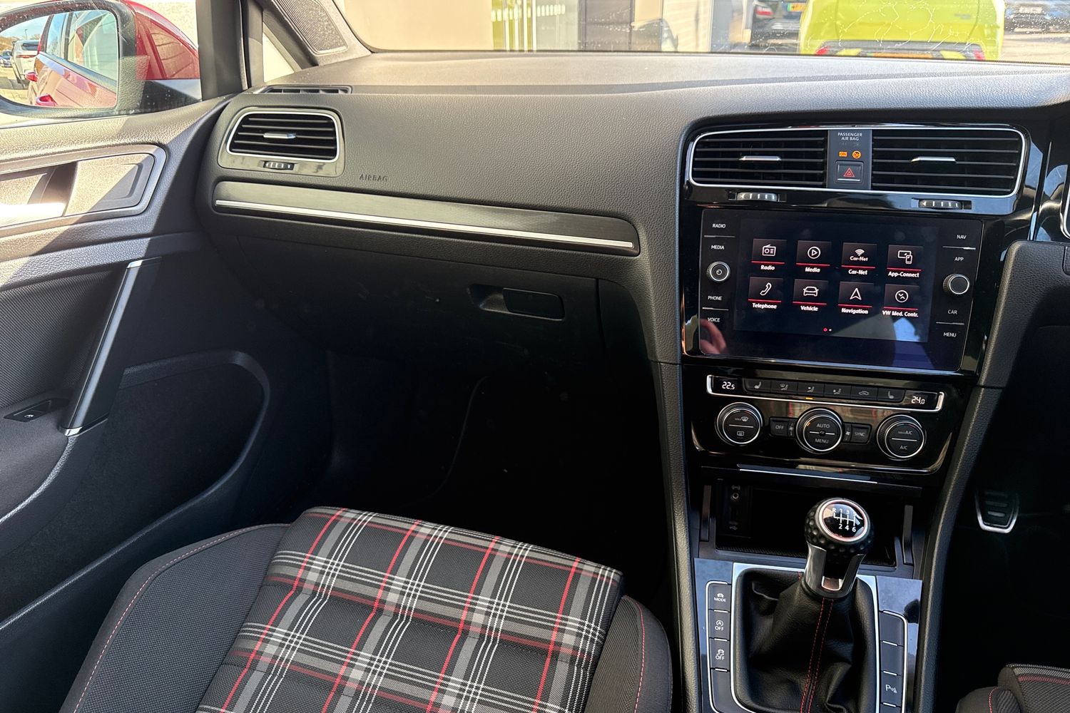 Used Volkswagen Golf 2017 for sale - 77355410: Photo 19