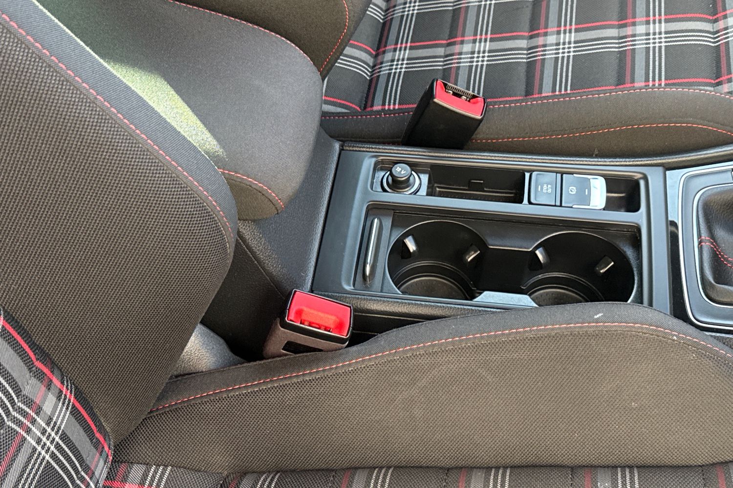 Used Volkswagen Golf 2017 for sale - 77355410: Photo 37