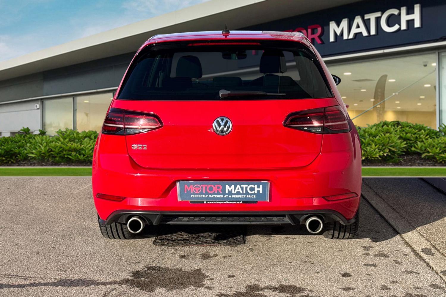 Used Volkswagen Golf 2017 for sale - 77355410: Photo 4