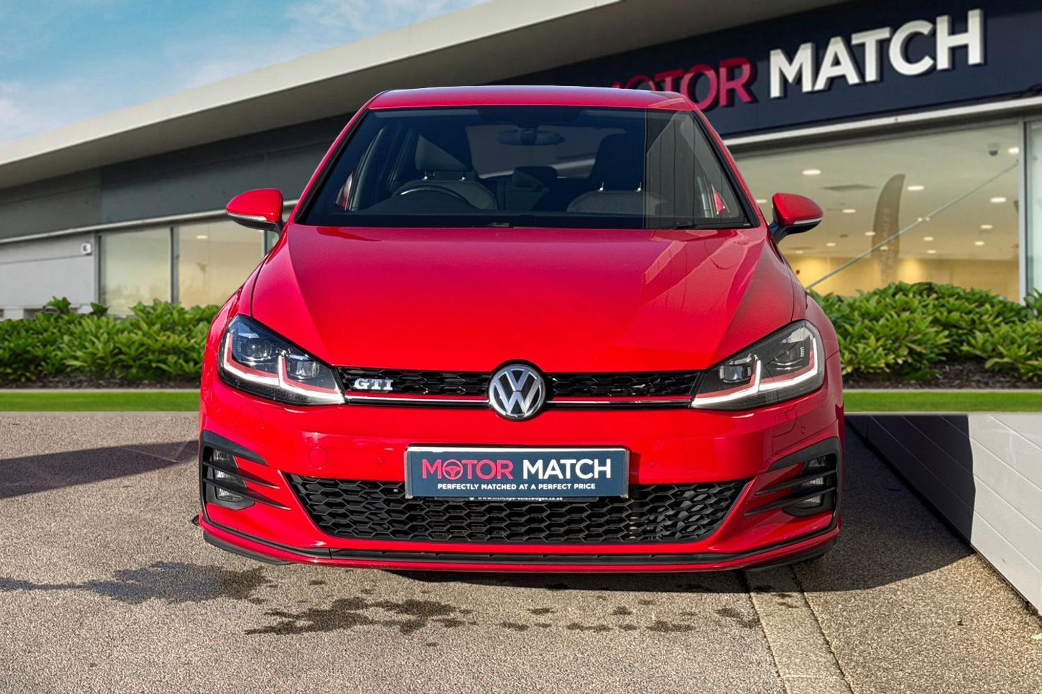 Used Volkswagen Golf 2017 for sale - 77355410: Photo 5