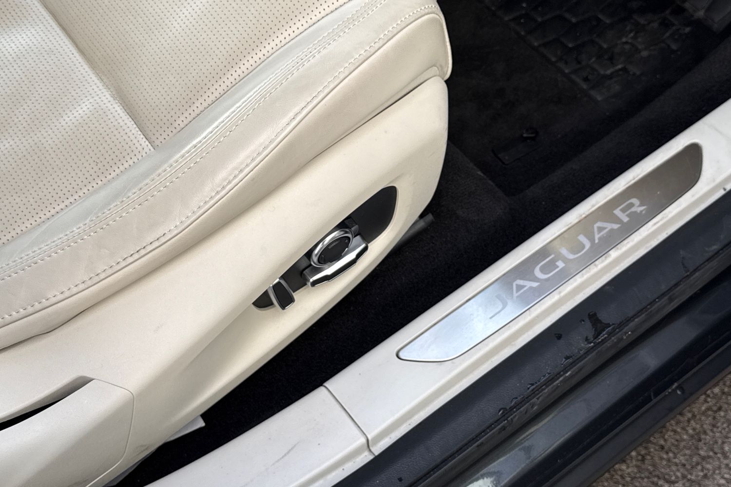 Used Jaguar I-Pace 2023 for sale - 76961601: Photo 45