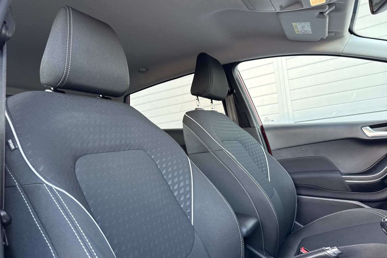 Used Ford Fiesta 2018 for sale - 76934308: Photo 23