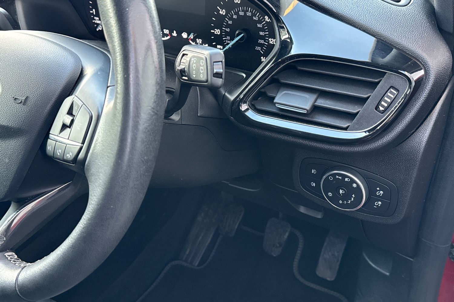 Used Ford Fiesta 2018 for sale - 76934308: Photo 37