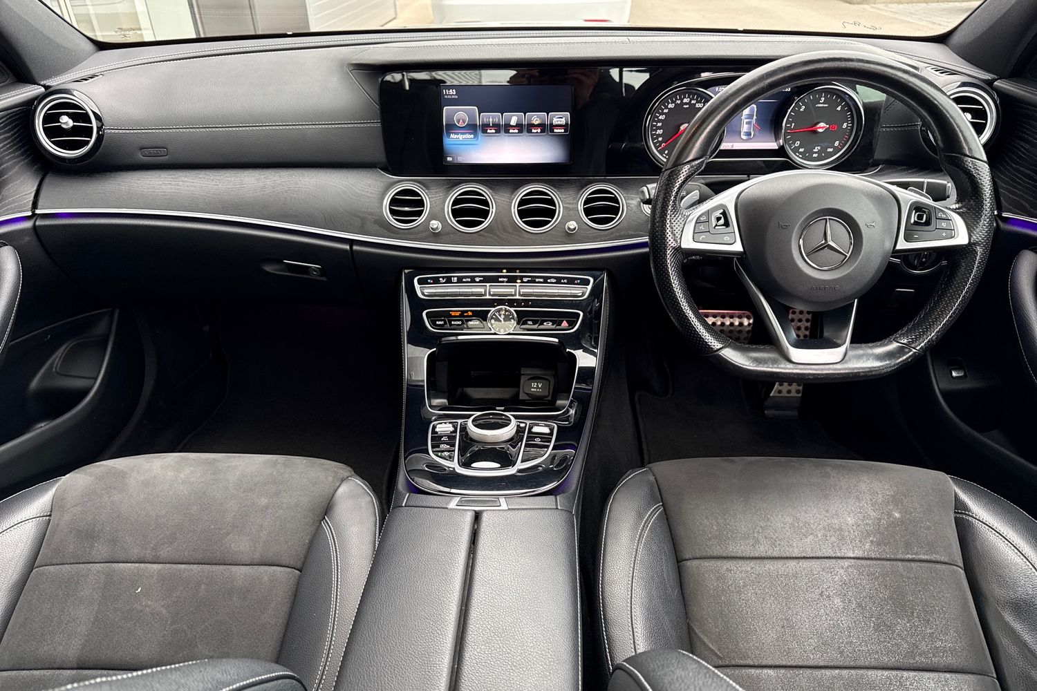 Used Mercedes-Benz E Class 2017 for sale - 77829448: Photo 31