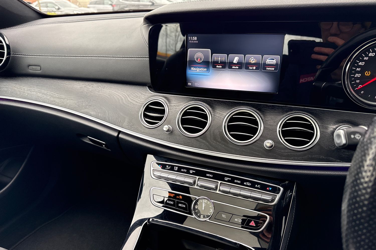 Used Mercedes-Benz E Class 2017 for sale - 77829448: Photo 42