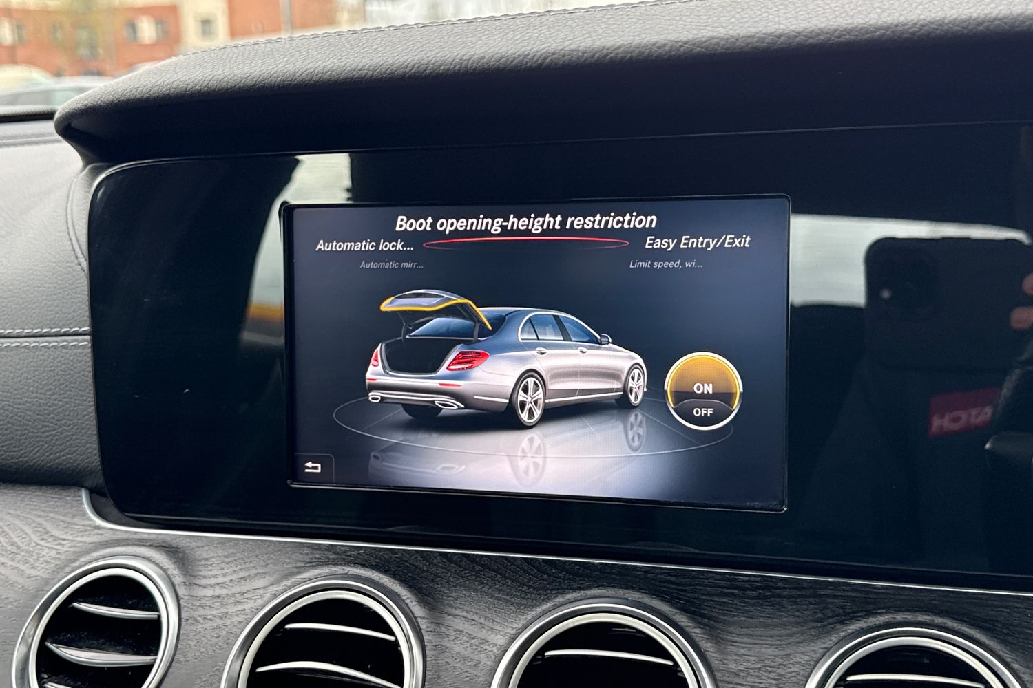 Used Mercedes-Benz E Class 2017 for sale - 77829448: Photo 47