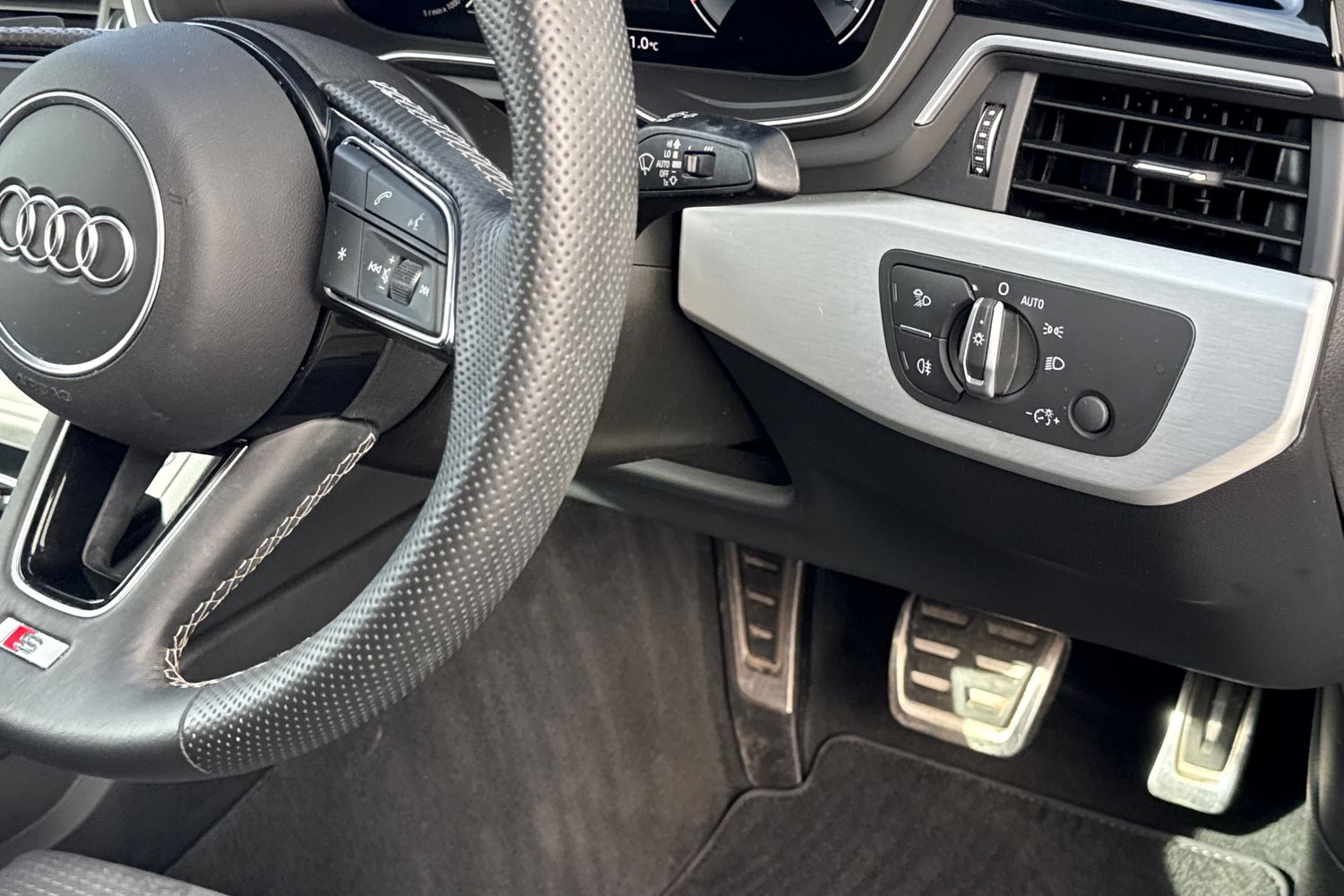 Used Audi A4 2022 for sale - 77733680: Photo 39