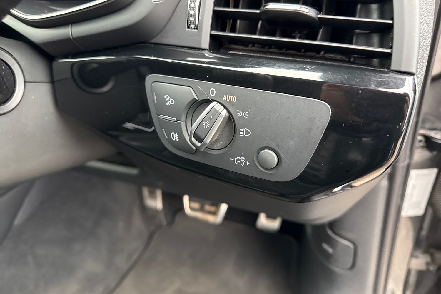 Used Audi S4 Avant 2019 for sale - 77615880: Photo 32