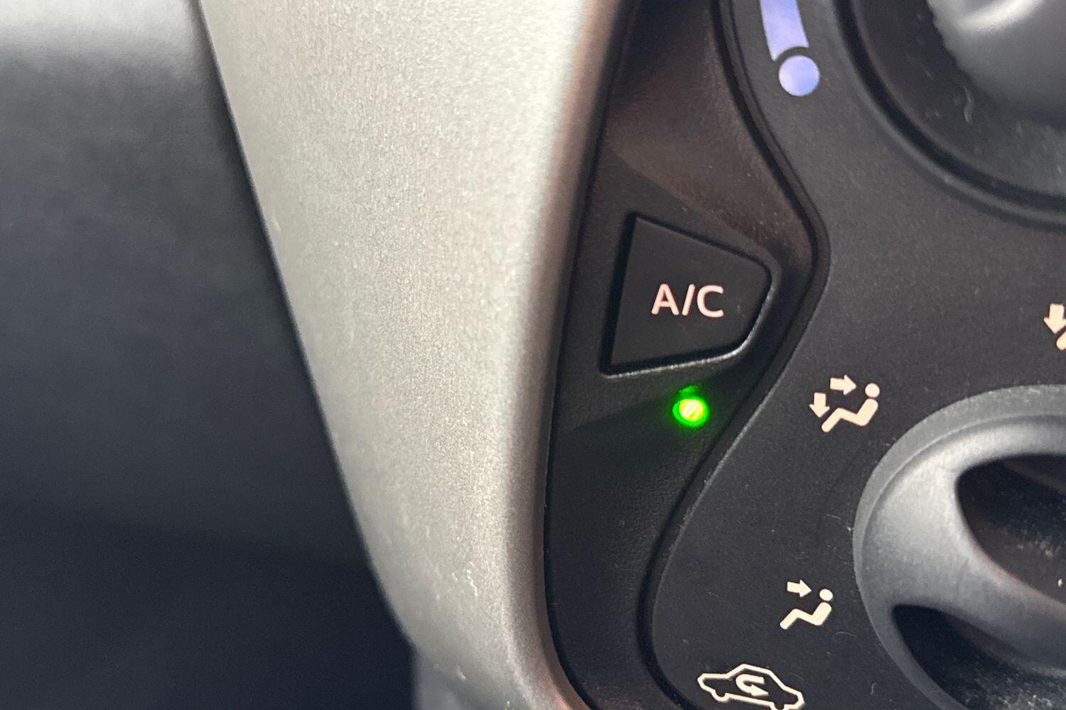 Used Peugeot 108 2018 for sale - 77680160: Photo 45