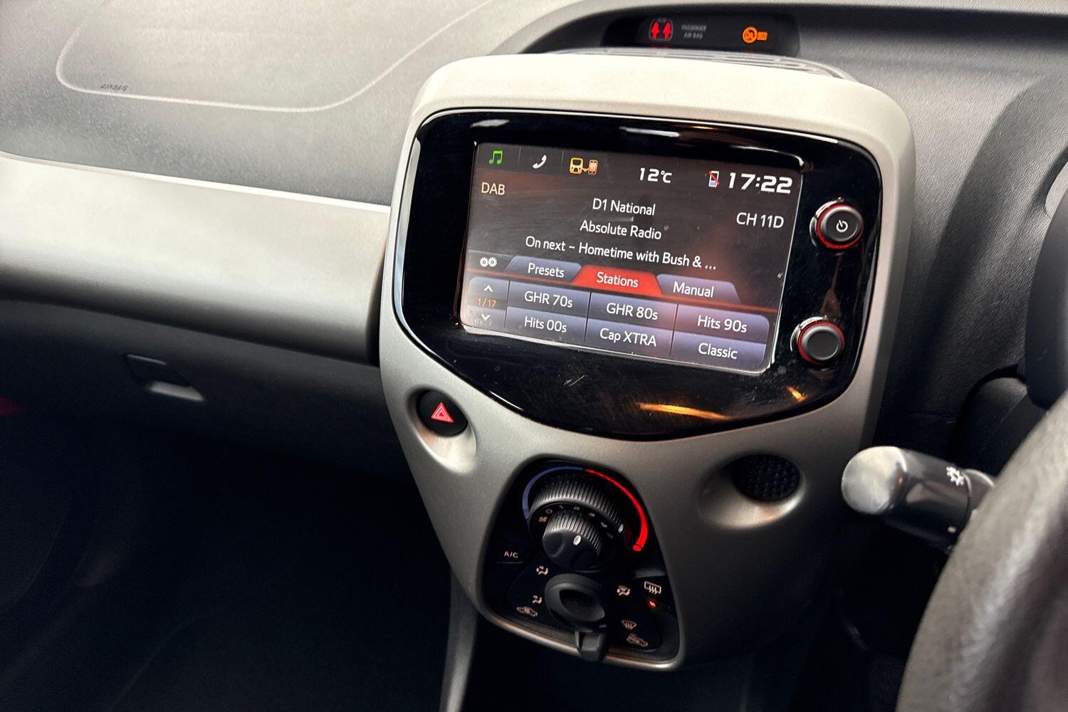 Used Peugeot 108 2018 for sale - 77680160: Photo 47