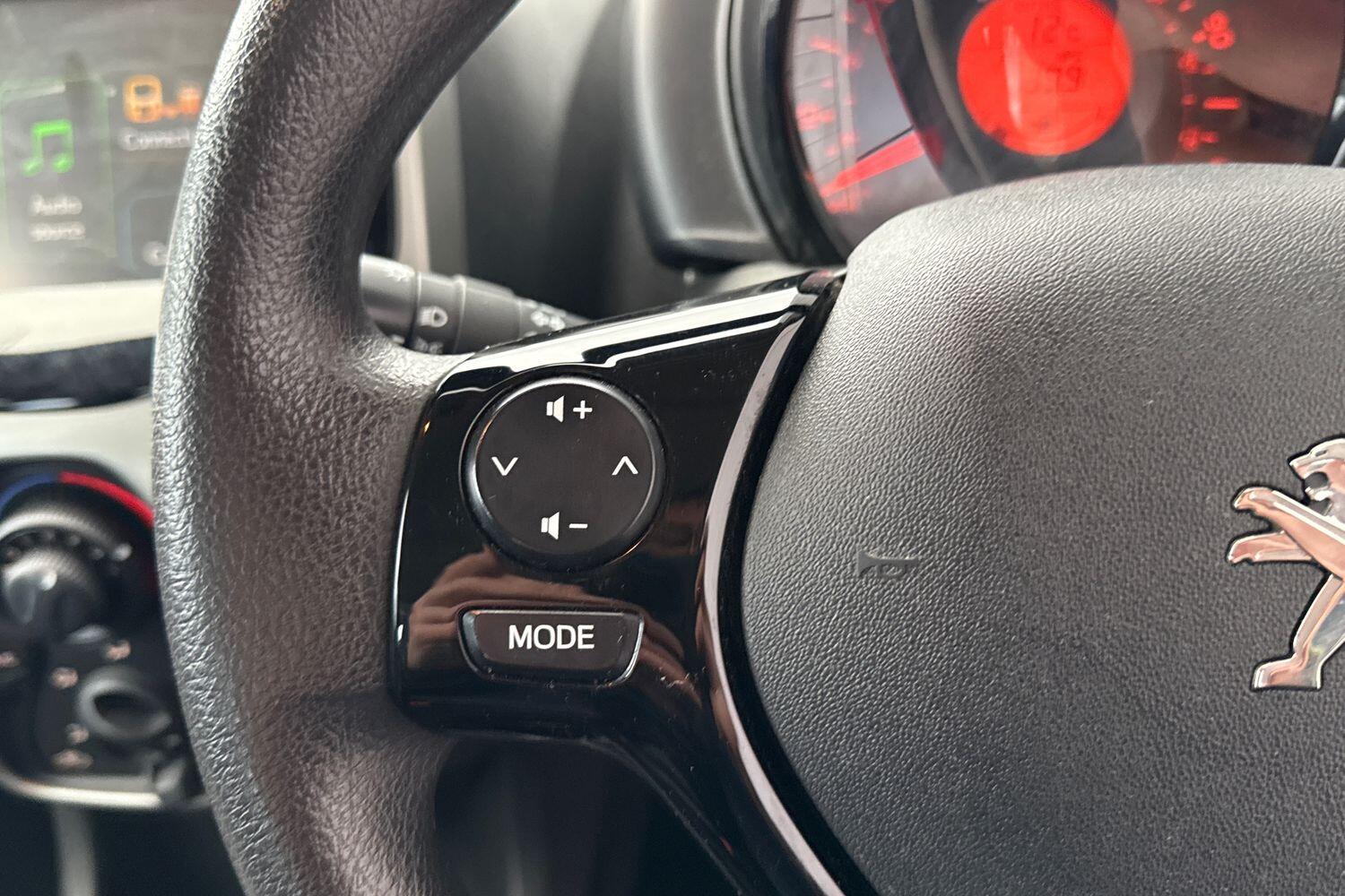 Used Peugeot 108 2018 for sale - 77680160: Photo 54