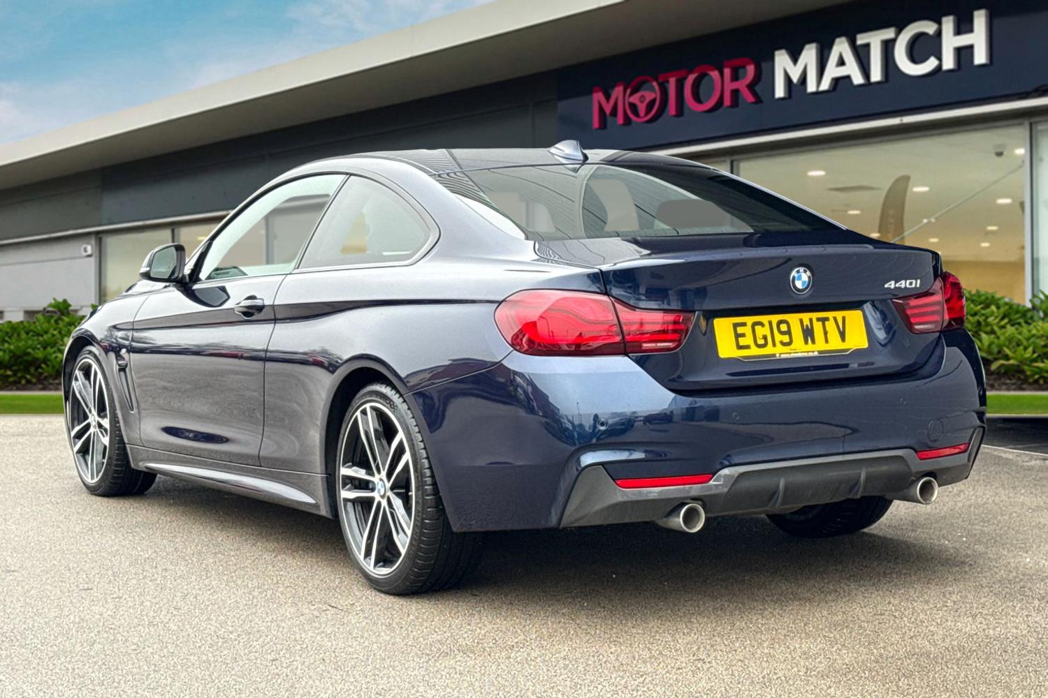 Used BMW 4 Series 2019 for sale - 77257689: Photo 2