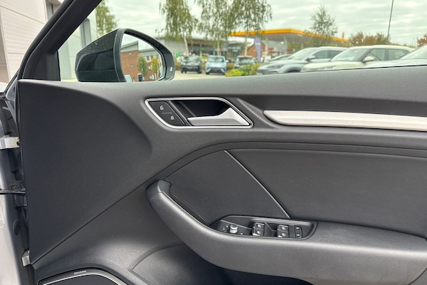 Used Audi S3 2018 for sale - 76311032: Photo 21