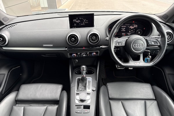 Used Audi S3 2018 for sale - 76311032: Photo 32