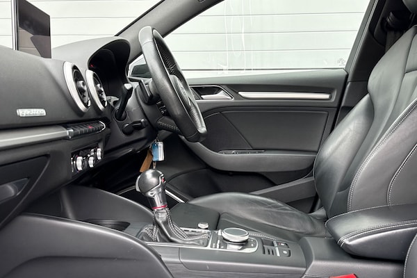 Used Audi S3 2018 for sale - 76311032: Photo 34