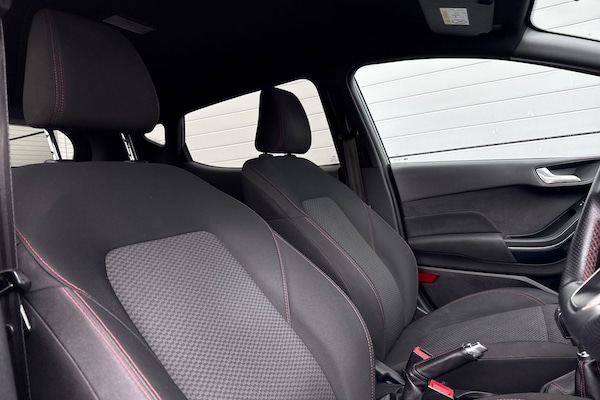 Used Ford Fiesta 2019 for sale - 76133746: Photo 24