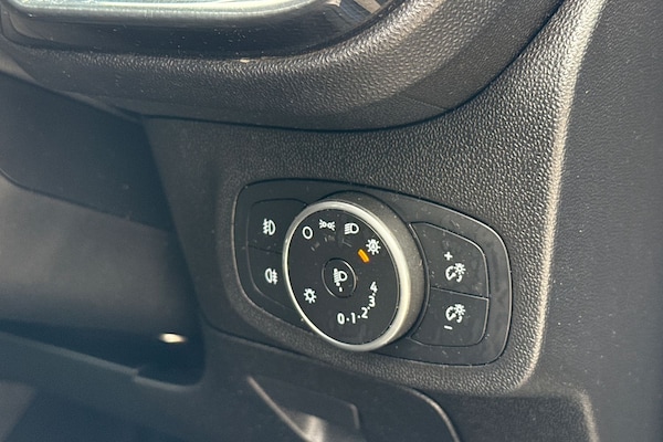 Used Ford Fiesta 2019 for sale - 76133746: Photo 41