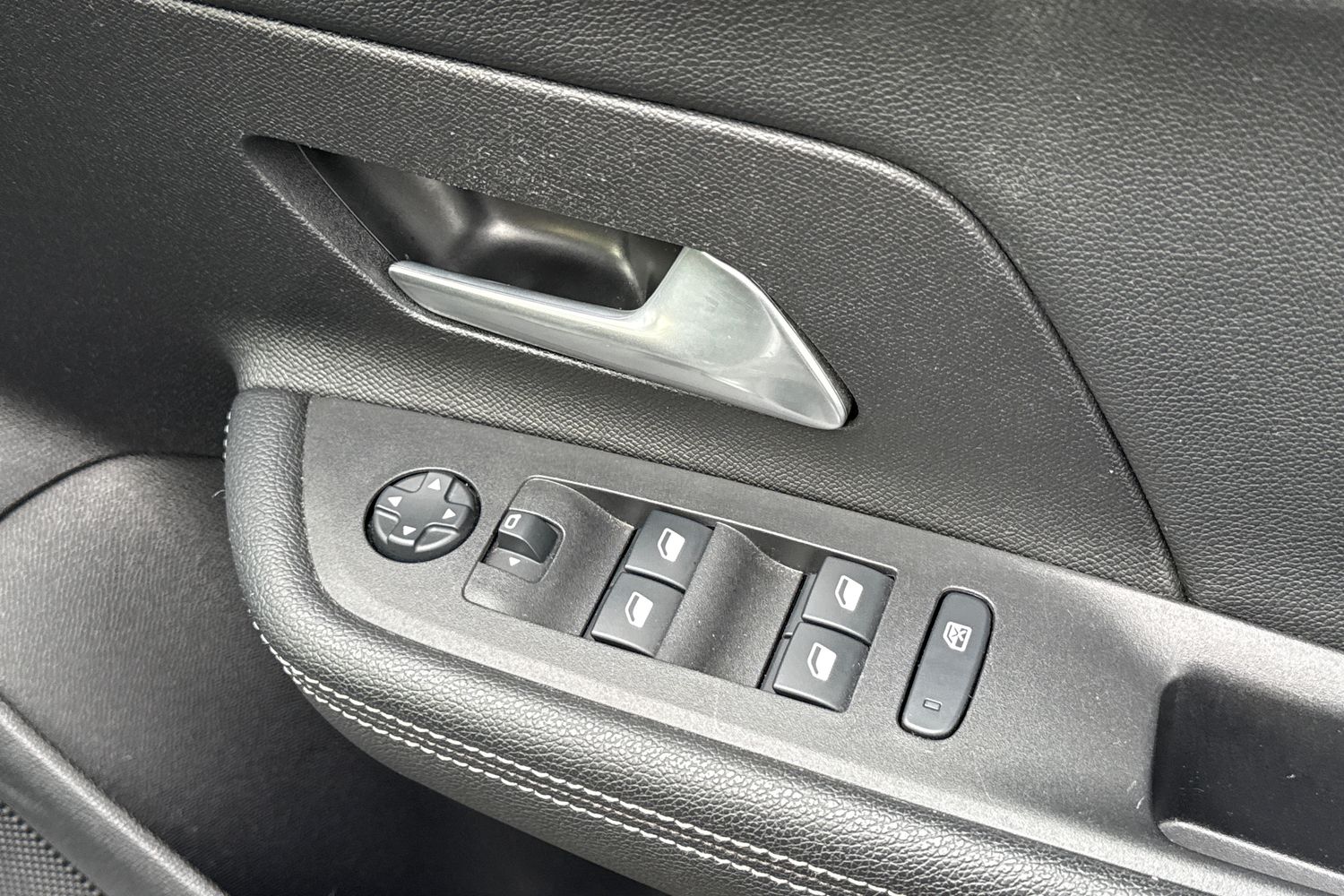 Used Vauxhall Mokka 2021 for sale - 77199639: Photo 40