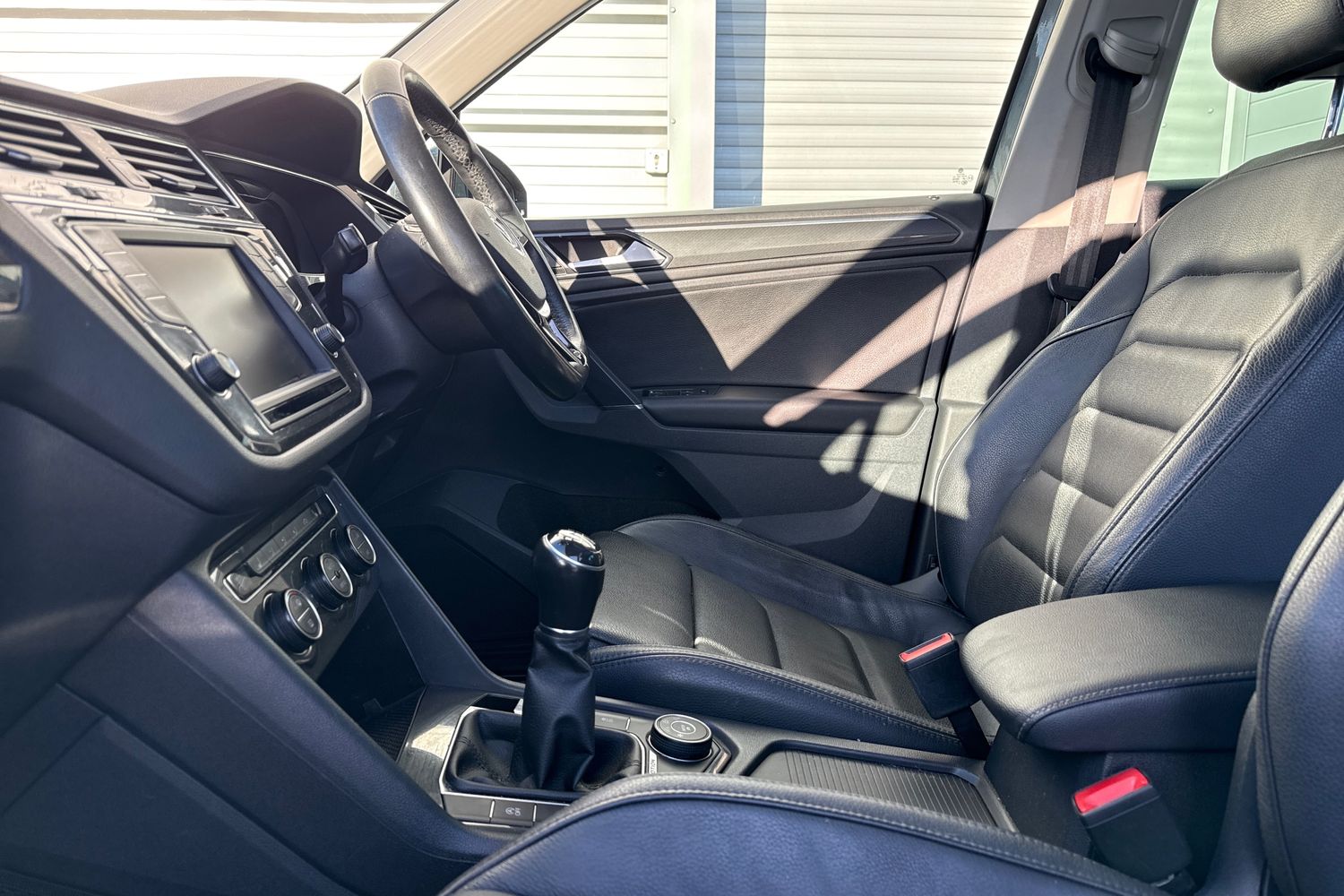 Used Volkswagen Tiguan 2017 for sale - 76401662: Photo 30